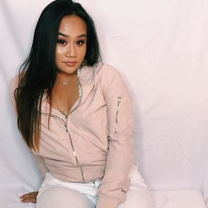 Meet your Posher, Symphony